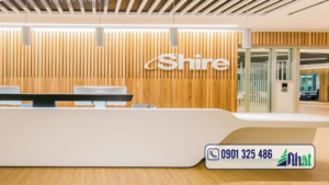 trang trí quầy lễ tân