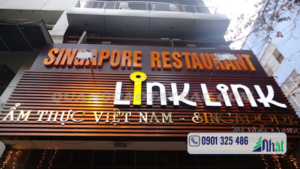 bảng hiệu nhựa gỗ