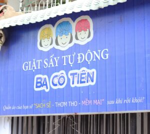 bảng quảng cáo giặt là