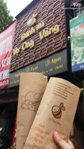 biển quảng cáo bánh mì