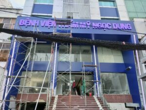 thi công bảng hiệu bất động sản